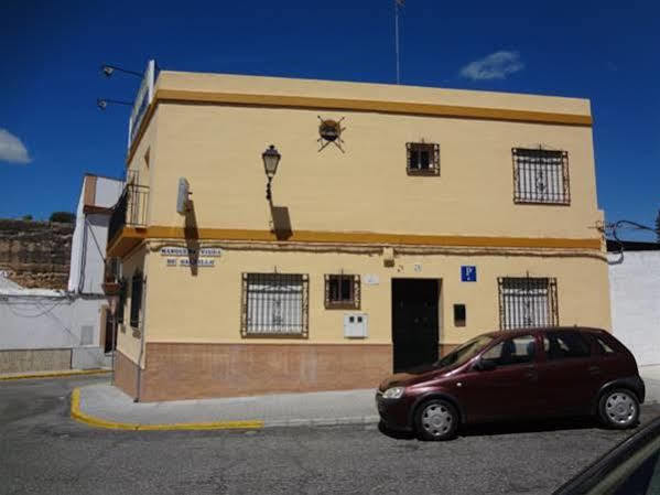 Hostal San Pedro Sanlucar la Mayor Bagian luar foto